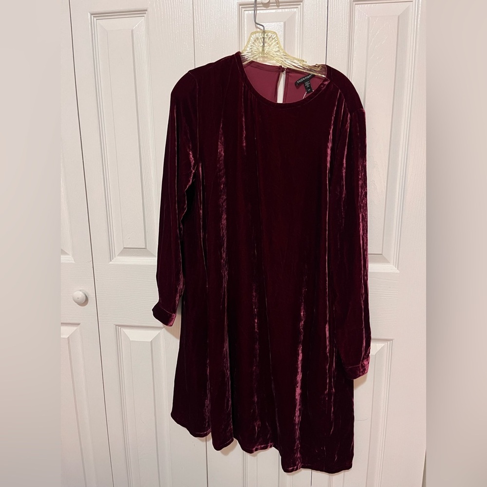 Eileen Fisher Crewneck Velvet Dress Burgundy Small NWT - Picture 2 of 4